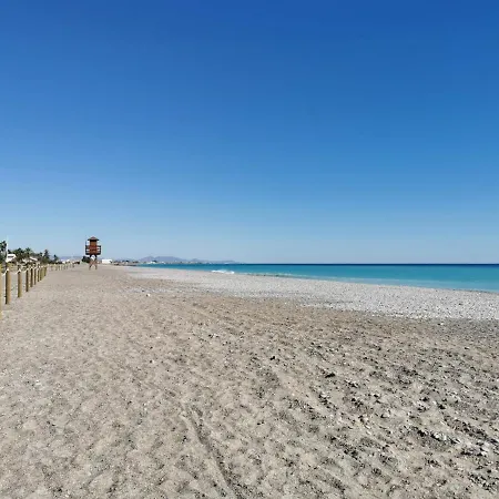 Global Properties, Adosado En La Playa Con Piscina בית נופש סגונטו