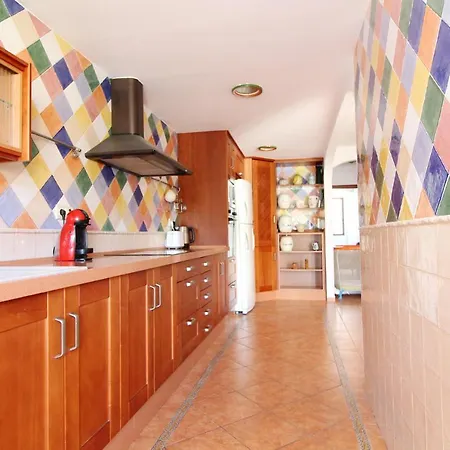 בית נופש Global Properties, Adosado En La Playa Con Piscina